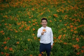 新春走基層·小鎮青年丨祁東“黃花王子”:新型菜農的科(kē)技“智”富之路