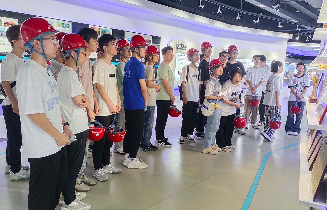 走進企業，走向未來 ——河南理工大學機械學院能動係參（cān）觀天豐